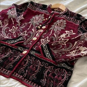 Red / Maroon Boho Patterned Tapestry Jacket Size M Vintage Inspired Lagenlook